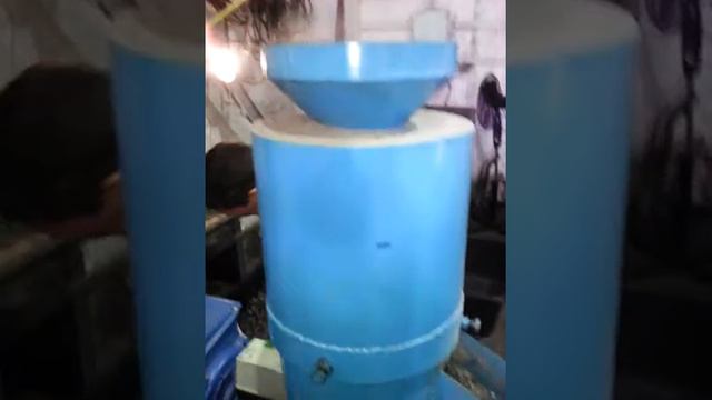 Работа пресс-гранулятора ПММ-200 сырье: лузга семечки смотреть онлайн