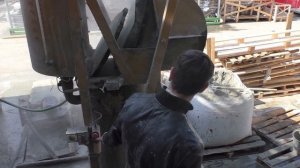 Заливка МОНОЛИТНЫМ ФИБРОпенобетоном ПЕРЕКРЫТИЯ в ЛЕРУА МЕРЛЕН ( оборудование САРМАТ ТОРНАДО).