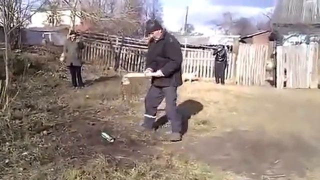 Рубанул балон пены Ржака смотреть онлайн