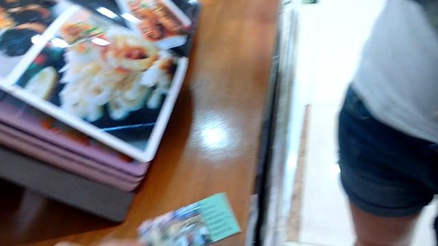 Обеды и ужины в Китае остров Хайнань. Город Санья, бухта Дадунхай. смотреть онлайн