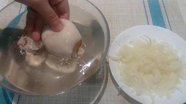 Как правильно приготовить кальмары для салата? Рецепт и способ приготовления. смотреть онлайн