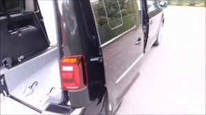 Behindertengerechter VW Caddy 1,4 TSI  DSG Benziner mit AMF Bruns Wenderampe Heckeinstieg Passivfah