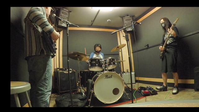 Second Meet-up...NO SINGER that day...IBANEZ PIA Black Onyx (Van Halen Ice Cream Man :P) смотреть онлайн