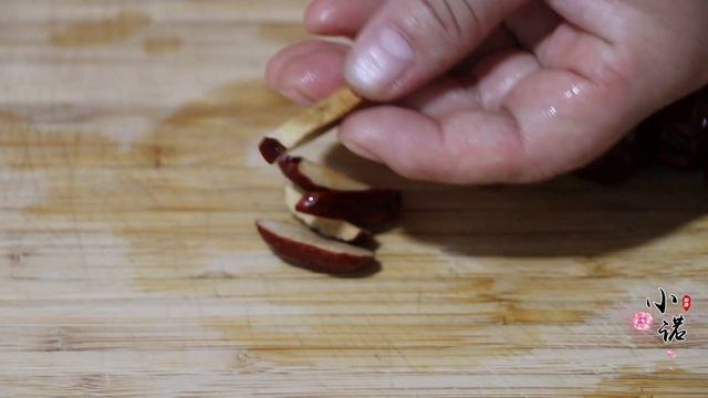 无论煮绿豆红豆还是黑豆，煮前多加一步，6分钟全煮烂熟，真实用【刘姐厨房 Magic Food】#绿豆糕 #绿豆 #绿豆做法