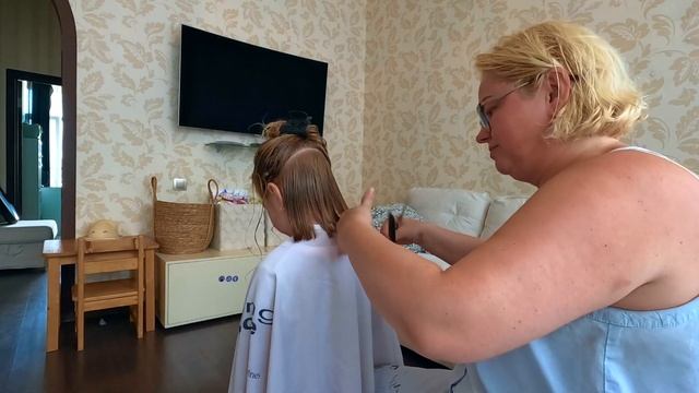 Экстренный выпуск ! Жевачка в волосах. Ева учудила. смотреть онлайн