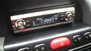 CD Player Pioneer DEH-P80RS com USB Adapter CD-UB100