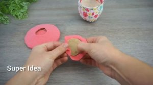 Из пластиковой бутылки сделала оригинальный декор своими руками