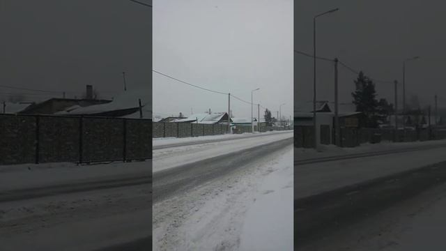 Пятый натиск зимы в Караганде - на перекрёстке улиц Винницкая и Карла Маркса у ТД Мечта в нояб. 202
