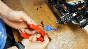 Remo Hobby Smax. Заправка амортизаторов.