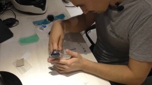 Дешёвое средство чтобы лучше видеть. Мне понравилось, хороший результат. Против запотевания.