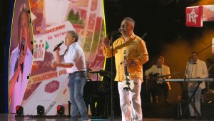 Анатолий ПОЛОТНО и Федя КАРМАНОВ - РУБЛИКИ