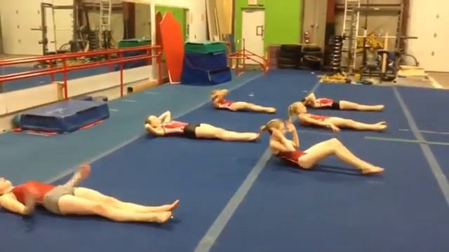 Гимнастика. Тренировка смотреть онлайн