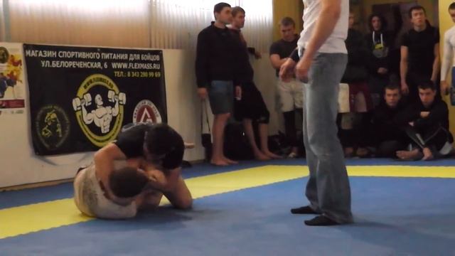 Ekaterinburg BJJ Open No Gi по правилам IBJJF   22 декабря 2013 года.1