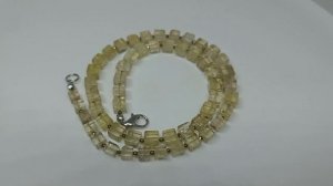 Лимонный кварц.