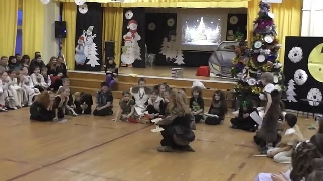 Новый год в Шлиссельбургской школе, 3 класс смотреть онлайн