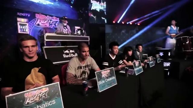 Они не знают, что такое законы физики смотреть онлайн