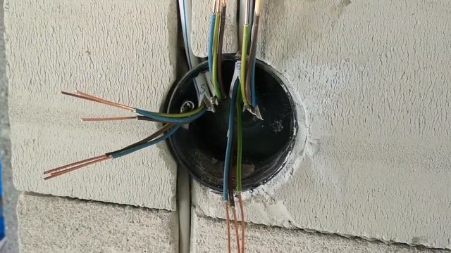 Переключатель света, всё просто. смотреть онлайн