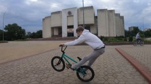 ОБКАТКА НОВЫХ спотов на STREET MTB и BMX /// Radio Asura Pro