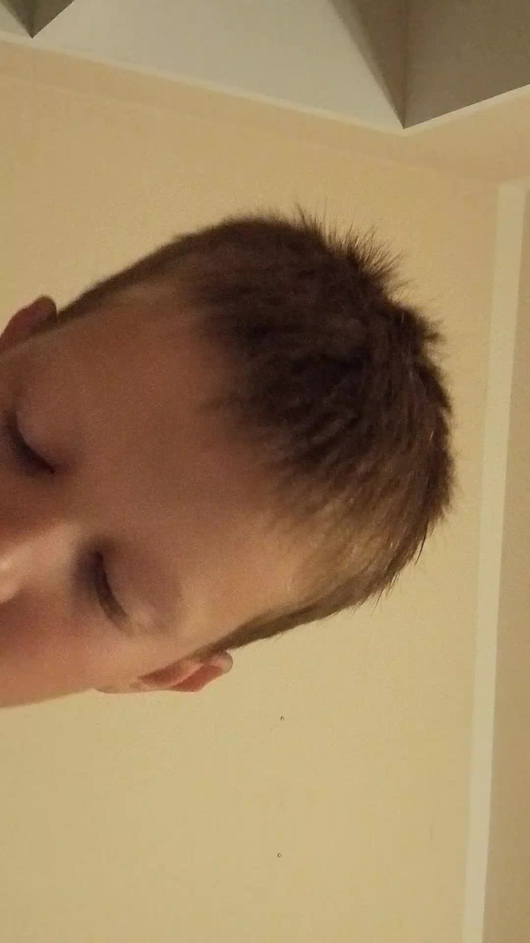 п