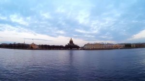 Васильевский остров: вид на Исаакиевский собор