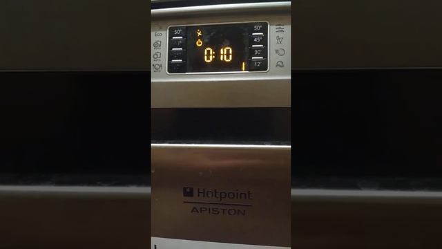 Добрый вечерПММ Hotpoint-Ariston LFF 8S112. выдает ошибку F1...