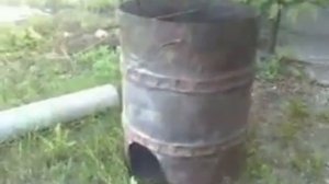 Копчение колбасы в гараже в 200 л бочке. Что кушают Украинцы Невероятно но факт