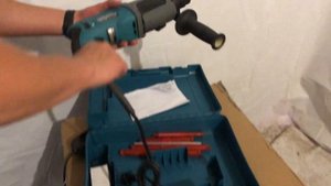 Перфоратор Makita  HR 2470F