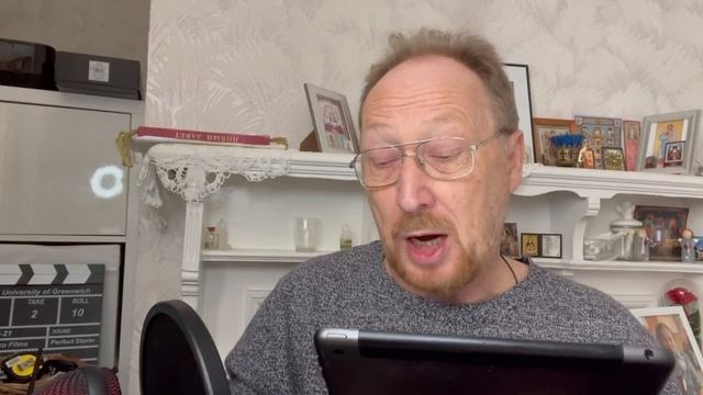 Александр Цыпкин  .  Чеширский кот с окровавленой бензопилой  .  читает  Вадим Куприянов.