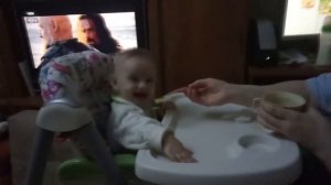 Как Мы Кормим ребенка Еве 10 месяцев