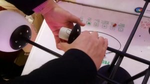 Собираем люстру 8 ламп 8 плафонов Закрытый шар Как закрепить плафон шар на защипы