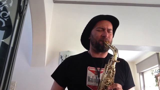 Olivier Waleckx Selmer alto saxophone impro смотреть онлайн