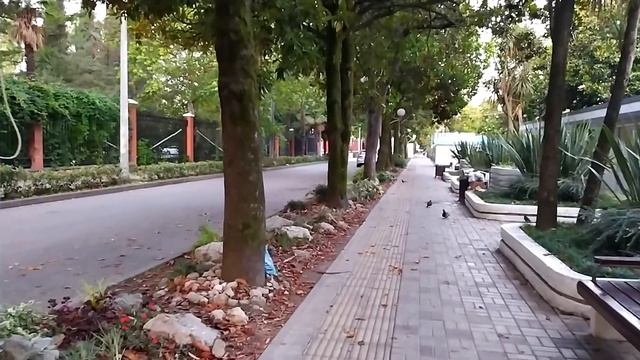 АДЛЕР/ ОБЗОР ул. ЛЕНИНА/ Где снять жилье в Адлере/ курортный городок/ ВЫХОД К МОРЮ/ПЛЯЖ ОГОНЕК