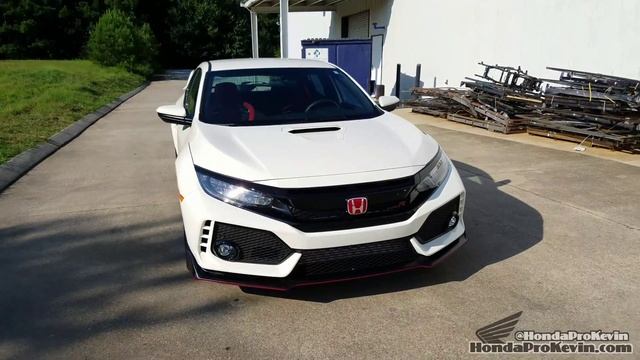New 2017 Honda Civic Type R owner WOO WOOO! Comparison Reviews, Autocross, Race content coming! смотреть онлайн