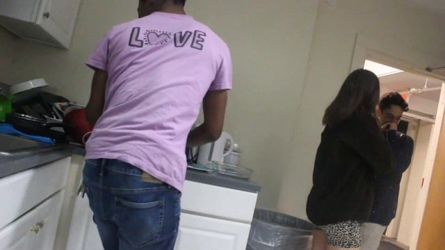 Visiting College: Blacked Out Drunk смотреть онлайн