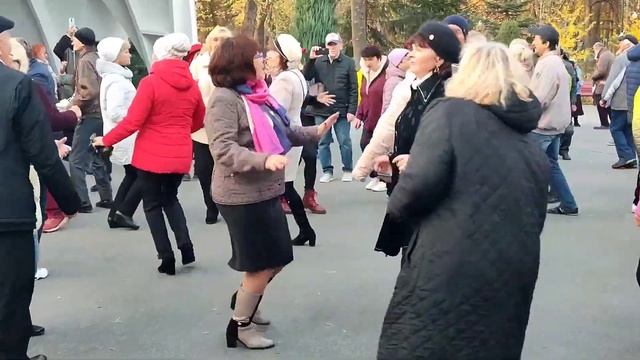 ТИ ЛИШЬ МОЯ! ТАНЦЫ ХАРЬКОВ УКРАИНА НОЯБРЬ 2023 смотреть онлайн