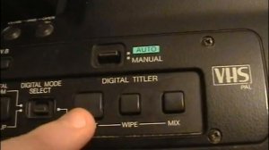 Видеокамера Panasonic NV-M3000