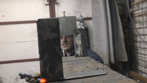 Как облегчить себе сварку в труднодоступном месте / Сварка удлинённым электродом