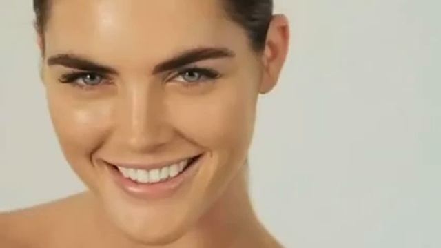 Hilary Rhoda For Estee Lauder