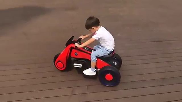 Детский электромотоцикл
