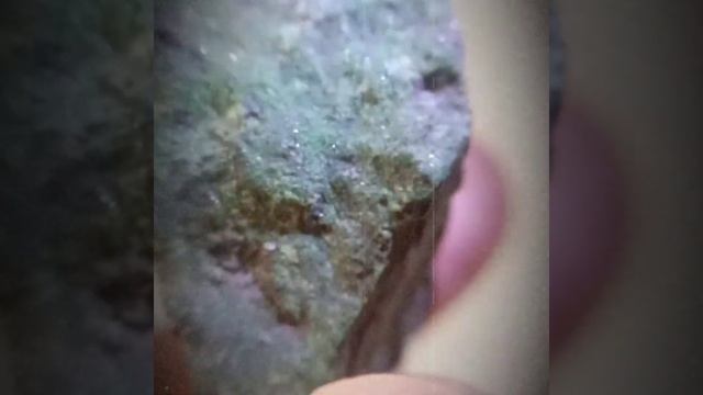 Уваровит, Южный Урал смотреть онлайн