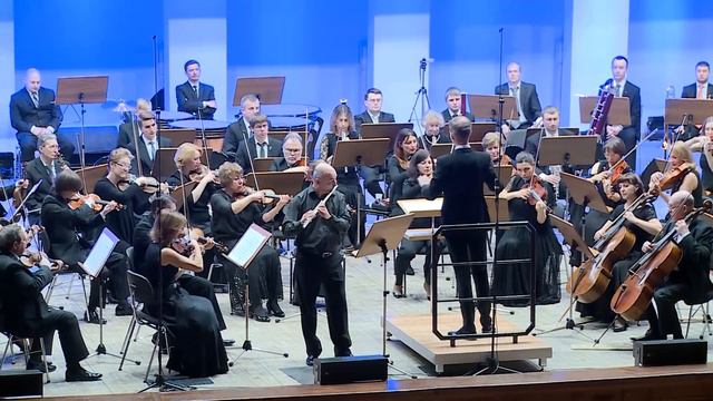 Моцарт, Анданте для флейты с оркестром, K. 315 смотреть онлайн