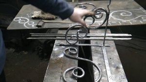 Как сделать вешалку в прихожую своими руками , ковка вешалки