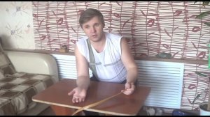 Сразу всё пошло не так,но кант приклеился к столу.