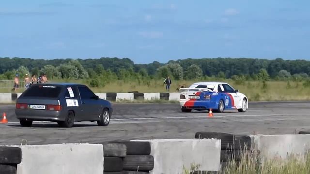 ваз 2113 турбо (сира мыша) против бмв м3 турбо смотреть онлайн