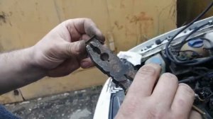 Гольф 4 троит двигатель.