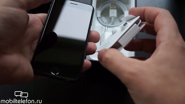 Распаковка iPhone 7 Jet Black, сравнение с iPhone 6S и проверка на шум (unboxing) смотреть онлайн