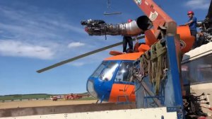 Снятие двигателя с вертолёта Ми-8
