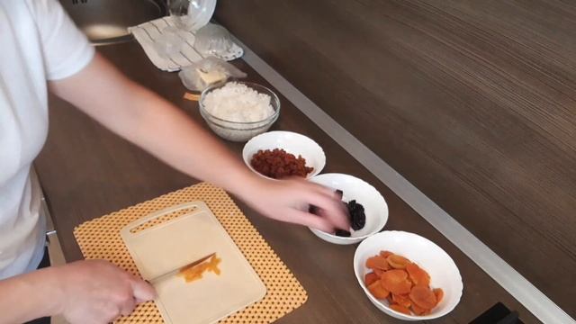 Сладкий пирог с курагой, черносливом и изюмом// Татарский пирог// Песочное тесто// Рецепт// смотреть онлайн