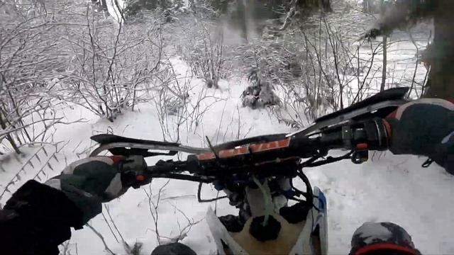 шиповка за 5$ и 20минут.Тест драйв! Сквозь лес, реки и немного высоты ... смотреть онлайн