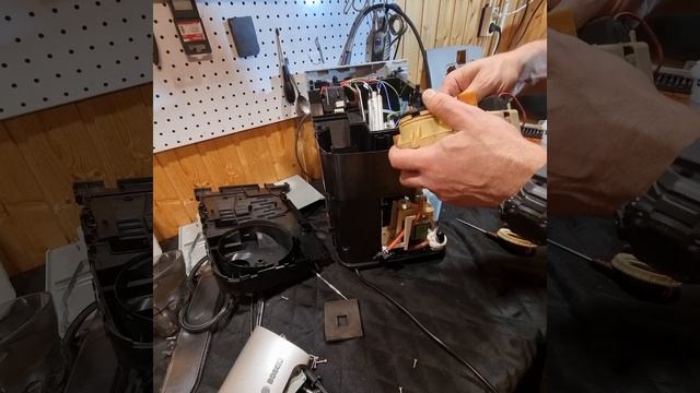 Bosch VeroCafe Latte Tes50328. Машинка для терпеливого мастера. смотреть онлайн